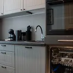 公寓 Modern With Ac, Dishwasher And Walk-in Closet 里加