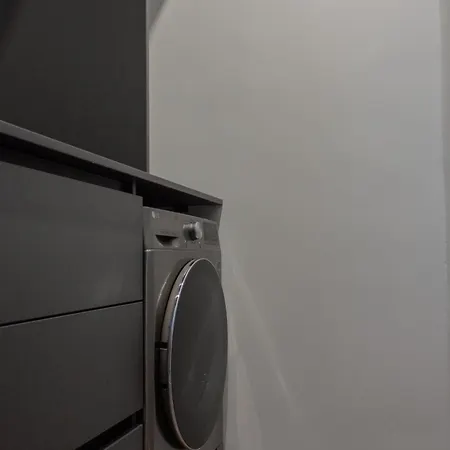Modern With Ac, Dishwasher And Walk-in Closet شقة ريغا